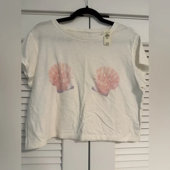 NWT Aerie White Seashell Print Crop Tee - Picture 1 of 3